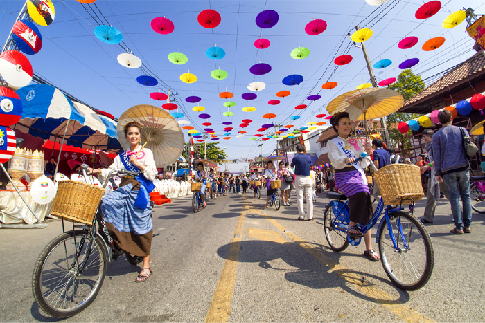 Festival des ombrelles à Bo Sang en Thaïlande 