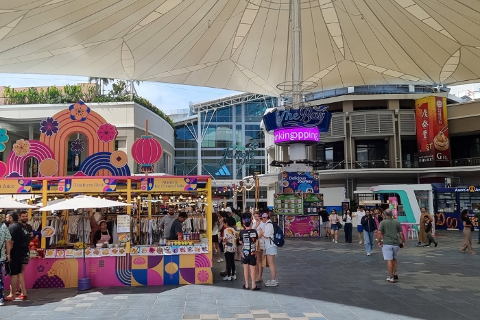 Jungceylon à Patong pour shopping et souvenirs afin de finir notre itinéraire 15 jours sud Thaïlande