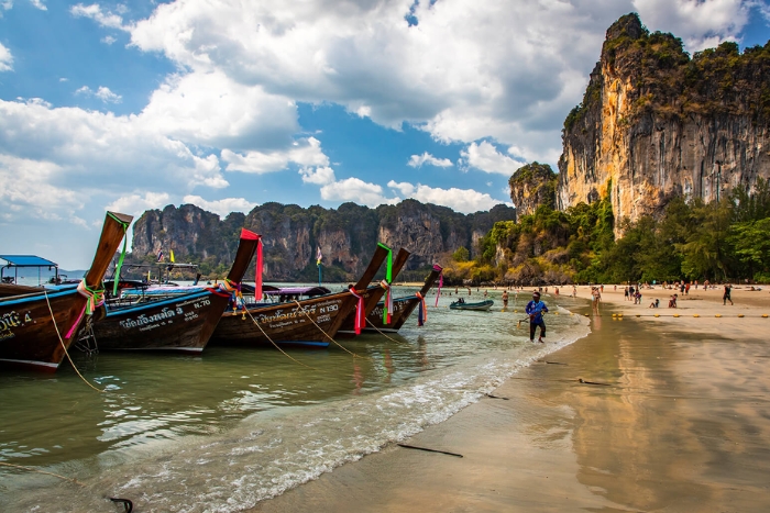 Railay Beach : paradis tropical à explorer pendant Thaïlande en hiver itinéraire 15 jours