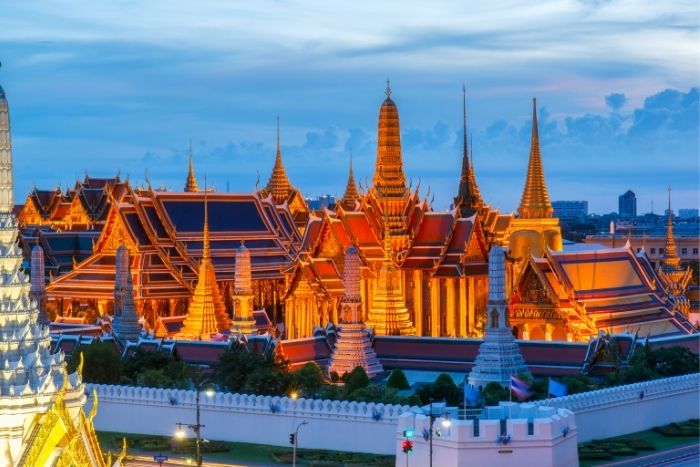 Wat Phra Kaew Bangkok - étape incontournable d’un voyage luxe Thaïlande 2 semaines