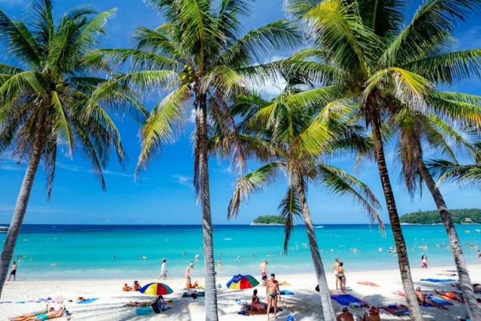 Kata Beach, mon havre de paix pour débuter un voyage seule en Thaïlande