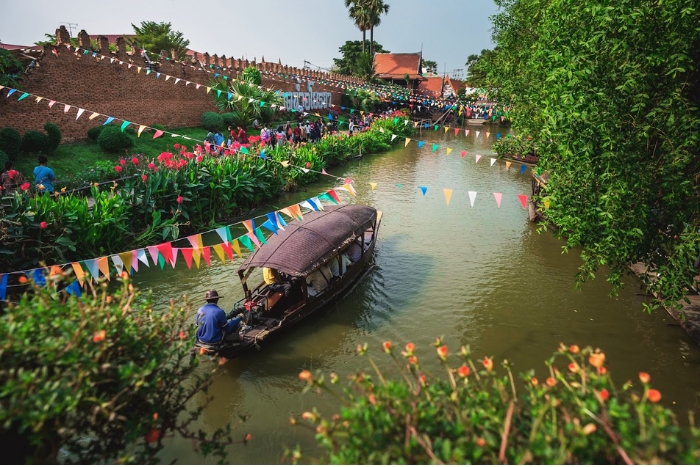 Que faire à Ayutthaya en 24 heures ? Découvrir le marché flottant d’Ayutthaya