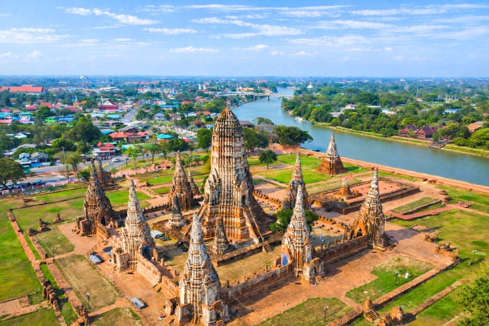 Vivre une expérience spirituelle unique au Wat Chaiwatthanaram