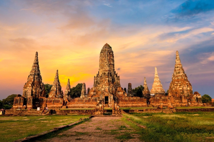 Que faire à Ayutthaya quand il pleut ? Explorer les temples et les ruines couvertes