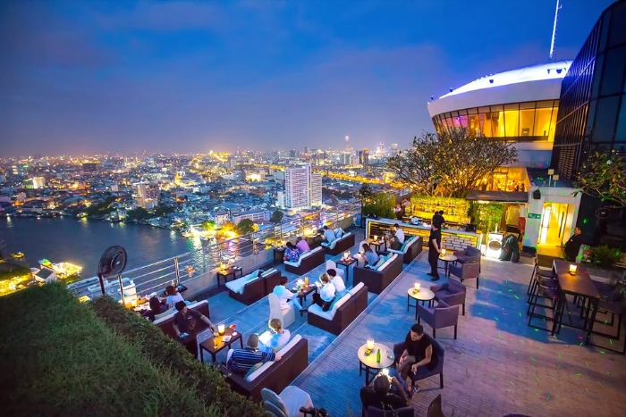 La vie nocture sur les rooftops à Bangkok 