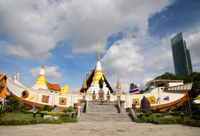 Le temple Wat Yannawa - le temple le plus sacré du Pays des Mille Pagodes