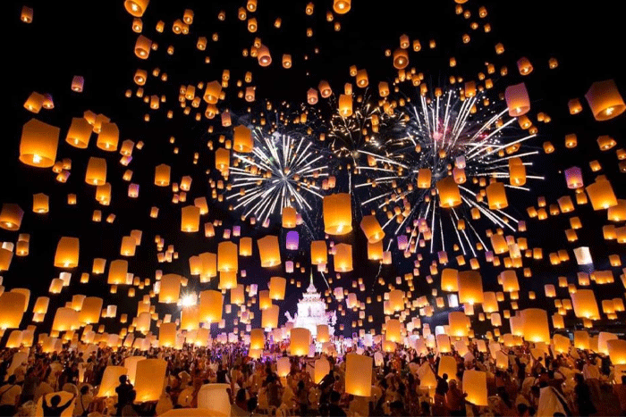 Le festival Loy Krathong à Chiang Mai