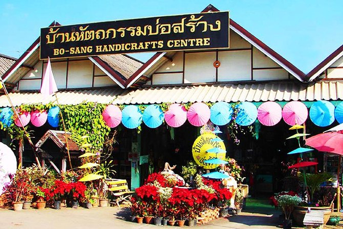 Bo Sang - Village des ombrelles 