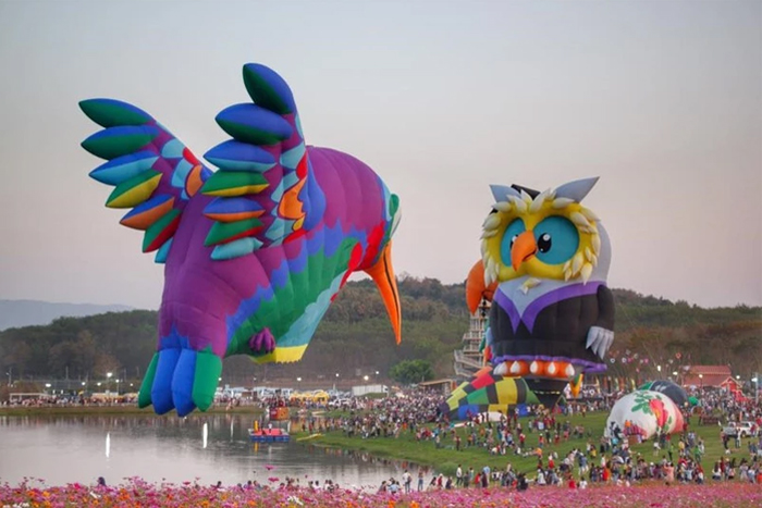 Le festival international de montgolfières de Chiang Rai