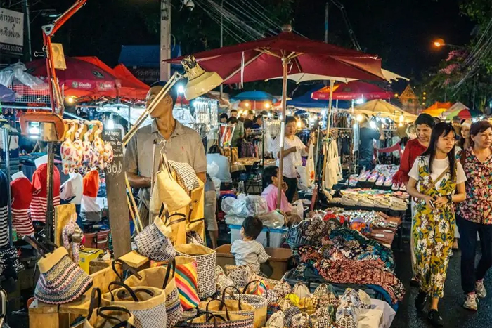 Explozez Chiang Rai Night Bazaar