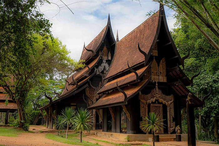 Explorer les musées et galeries d’art à Chiang Rai