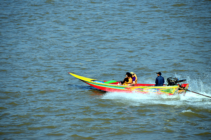 Excursions en bateau sur le Mékong, choses à faire à Chiang Rai