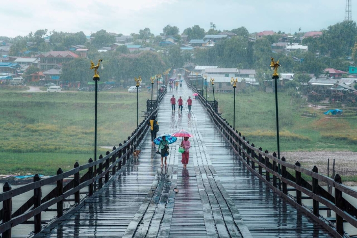 Saison des pluies à Kanchanaburi : paysages verdoyants malgré une météo humide