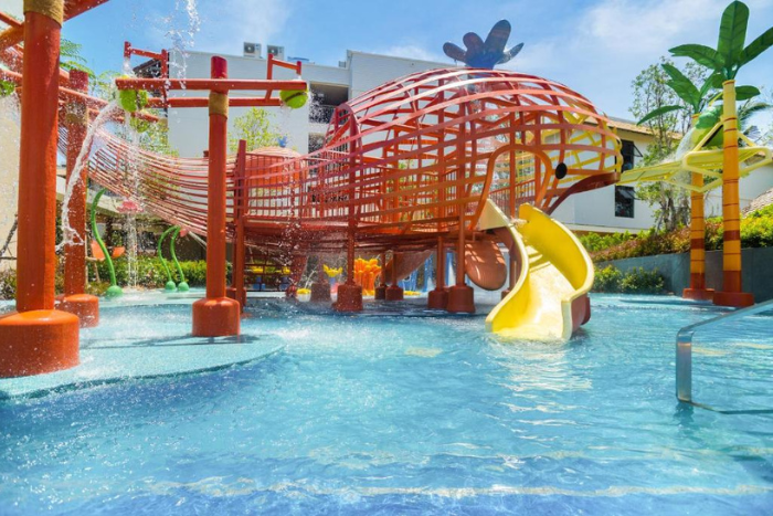 Holiday Inn Resort Samui Bophut Beach, un hôtel à Koh Samui connu pour de nombreuses installations adaptées aux enfants