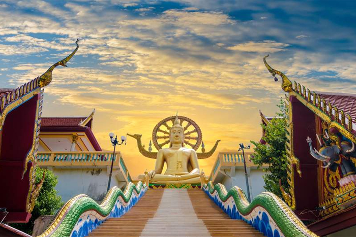  Le Temple du Grand Bouddha (Wat Phra Yai)