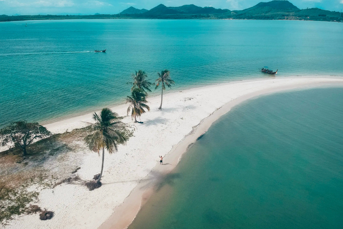 Profiter de la plage Laem Haad, l'une des plus belles plages de Koh Yao Yai
