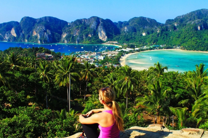 Vue imprenable depuis le Viewpoint 2 de Phi Phi