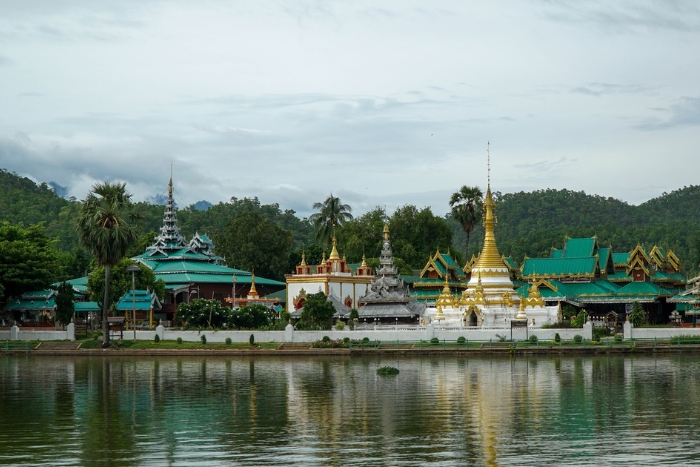 Que voir &agrave; Mae Hong Son en 2 jours ? Wat Jong Kham et Wat Jong Klang