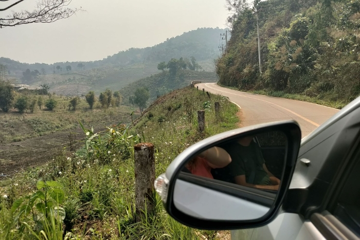 Une voiture adapt&eacute;e est indispensable pour parcourir la Mae Hong Son Loop en famille