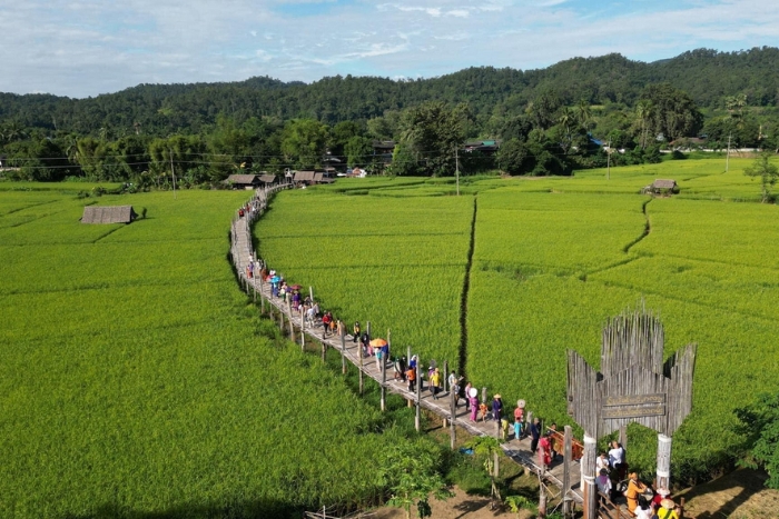 Le pont Su Tong Pae : le plus long pont en bambou de Tha&iuml;lande 