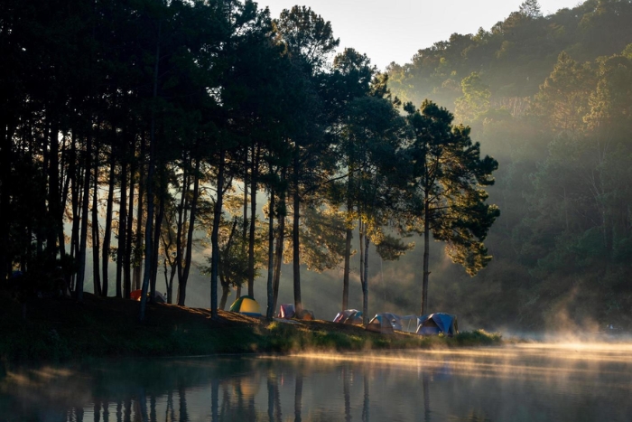 Matin au lac Pang Ung, Mae Hong Son