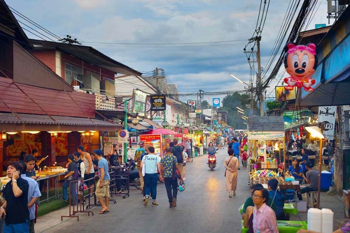 Mae Hong Son marché de nuit