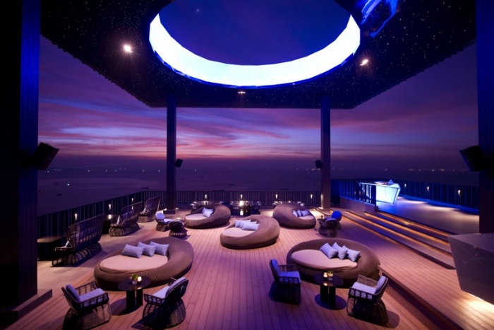 Soirée entre filles sur le rooftop avec vue incontournable