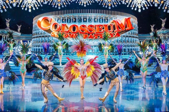 Itinéraire de 1 jour à Pattaya : Spectacle de cabaret au théâtre Colosseum