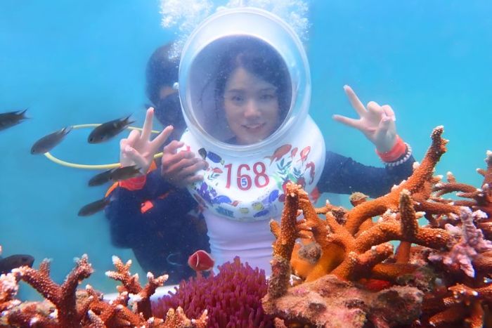 Marche sous-marine à Koh Sak Pattaya