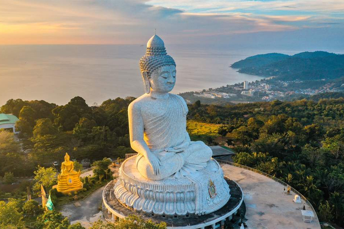 Découvrez la culture locale de Phuket en novembre