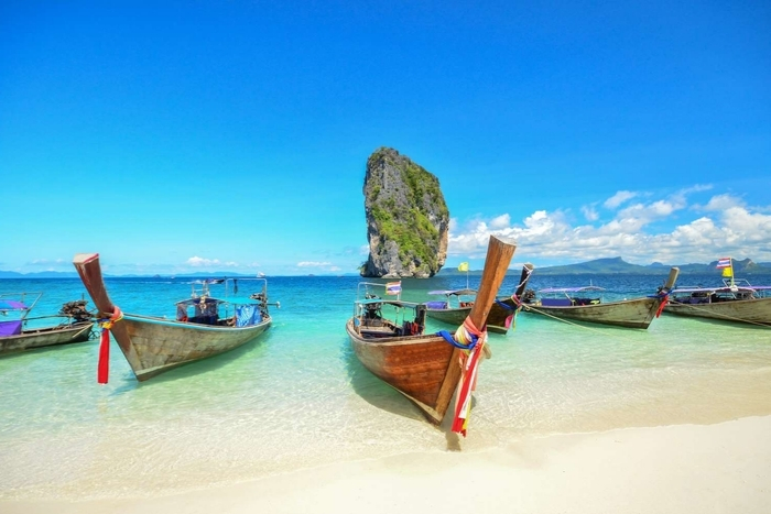 Phuket est d'une beauté époustouflante pendant la saison sèche