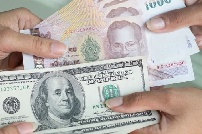 Convertir ses dollars en baht : une solution flexible pour voyager