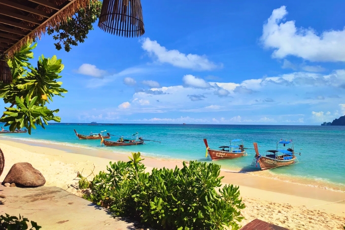 Journée ensoleillée à Long Beach, Koh Lanta