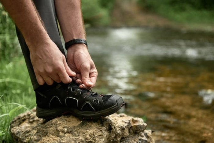 Des chaussures polyvalentes sont essentielles pour un voyage en Thaïlande