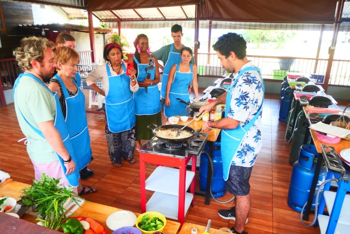 Apprendre à cuisiner des plats thaïlandais vous permet de découvrir la culture du pays