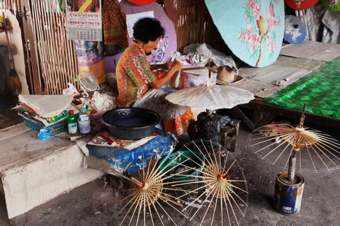 Village artisanal de San Kamphaeng