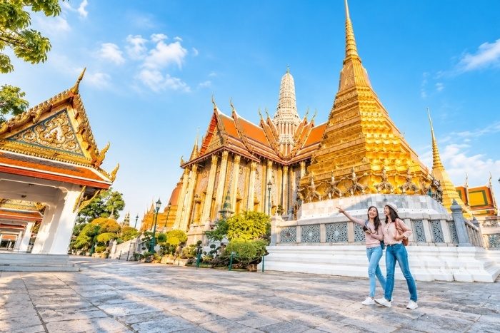 Visite du Wat Traimit &agrave; Bangkok durant un s&eacute;jour Tha&iuml;lande Vietnam 14 jours