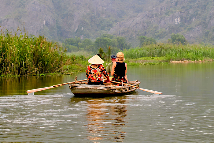 Croisière en barque à Van Long (Ninh Binh)