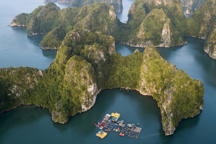 La baie d&rsquo;Halong (inscrite sur la Liste du patrimoine mondial naturel)
