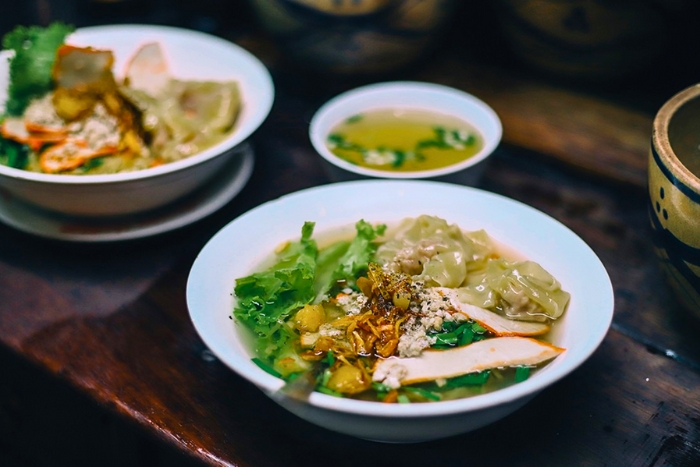Un bol de hủ tiếu savoureux et réconfortant