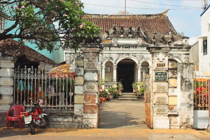 Découverte de la célèbre histoire d’amour à la maison ancienne Huynh Thuy Le