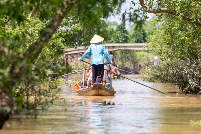 Embarquer sur un sampan à Ben Tre