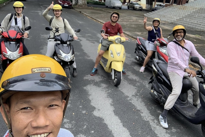 Scooter, le moyen de transport à Ben Tre le plus authentique