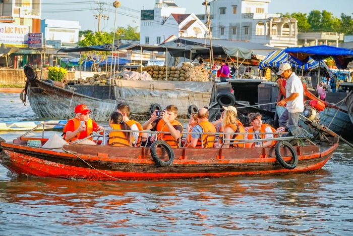 Faire des balades en bateau, top choses à faire à Can Tho