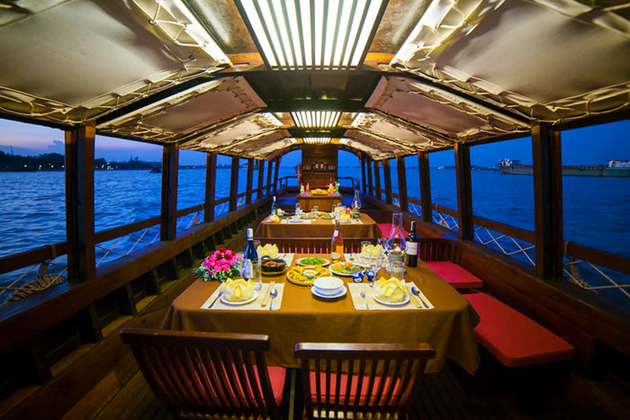 Sampan Mystic