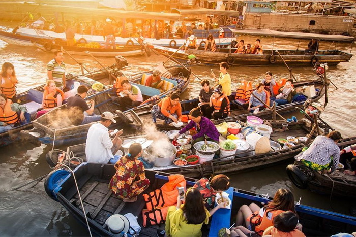 La vie authentique au marché flottant de Cai Rang