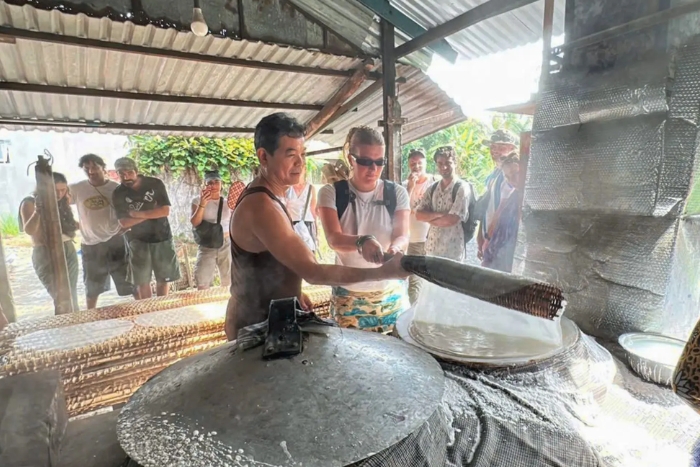 Visite d’une fabrique artisanale – activités entre filles à Can Tho authentique