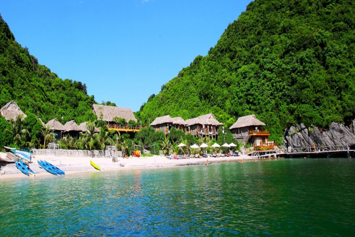 Que faire à Cat Ba? Visiter la plage de Cat Dua 