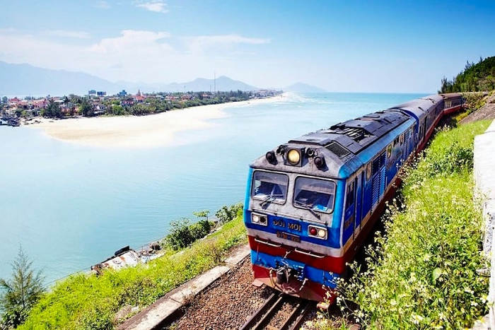 Se déplacer Hanoi - baie Lan Ha en train 