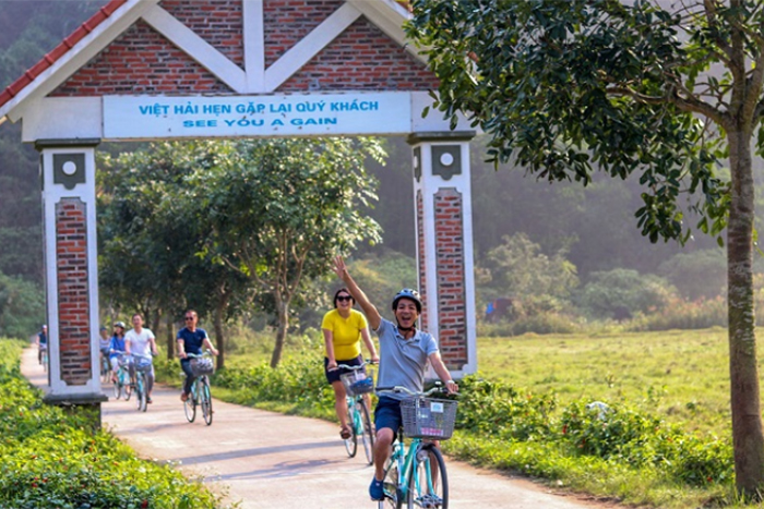 Faire du vélo au village de Viet Hai